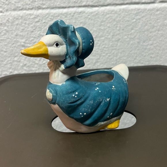 Charming Blue Duck Figurine - Picture 3 of 3